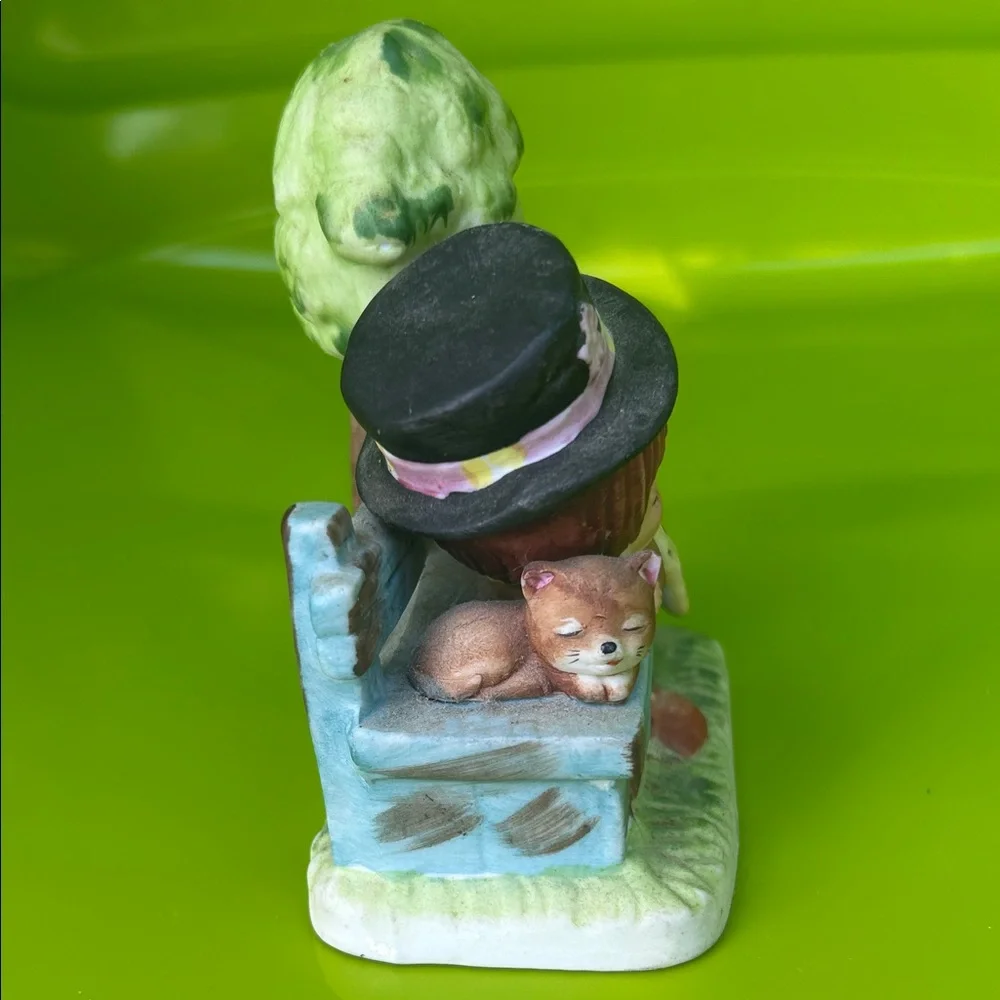 Charming Figurine with Sleeping Child and Cat